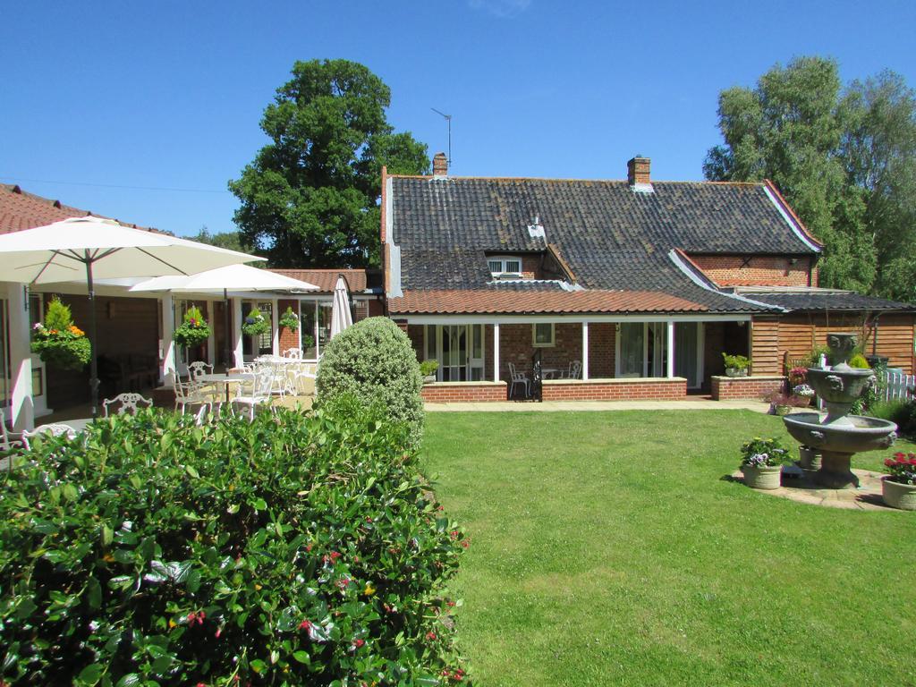 Decoy Barn Fritton Bed and Breakfast Eksteriør billede