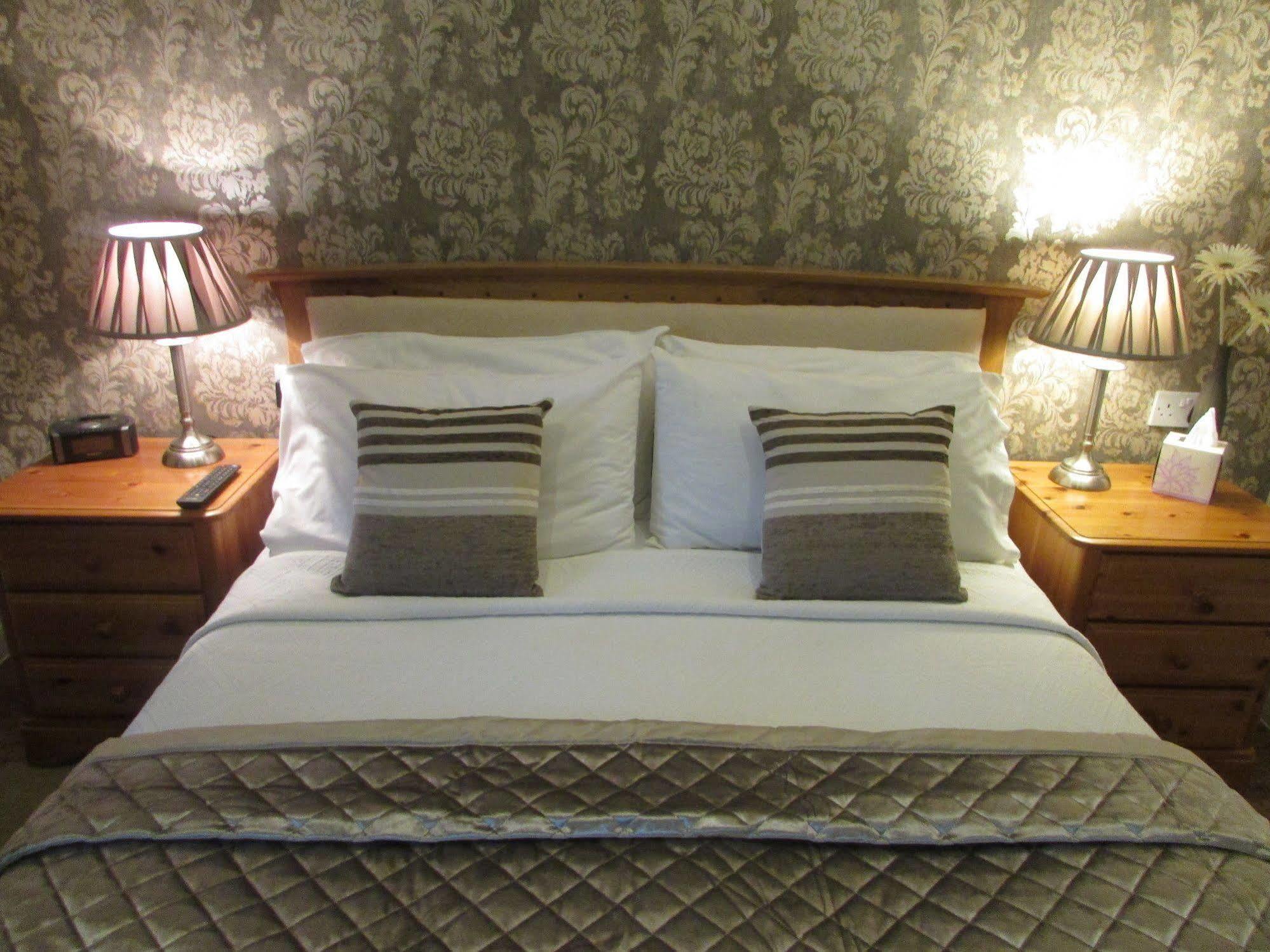 Decoy Barn Fritton Bed and Breakfast Eksteriør billede