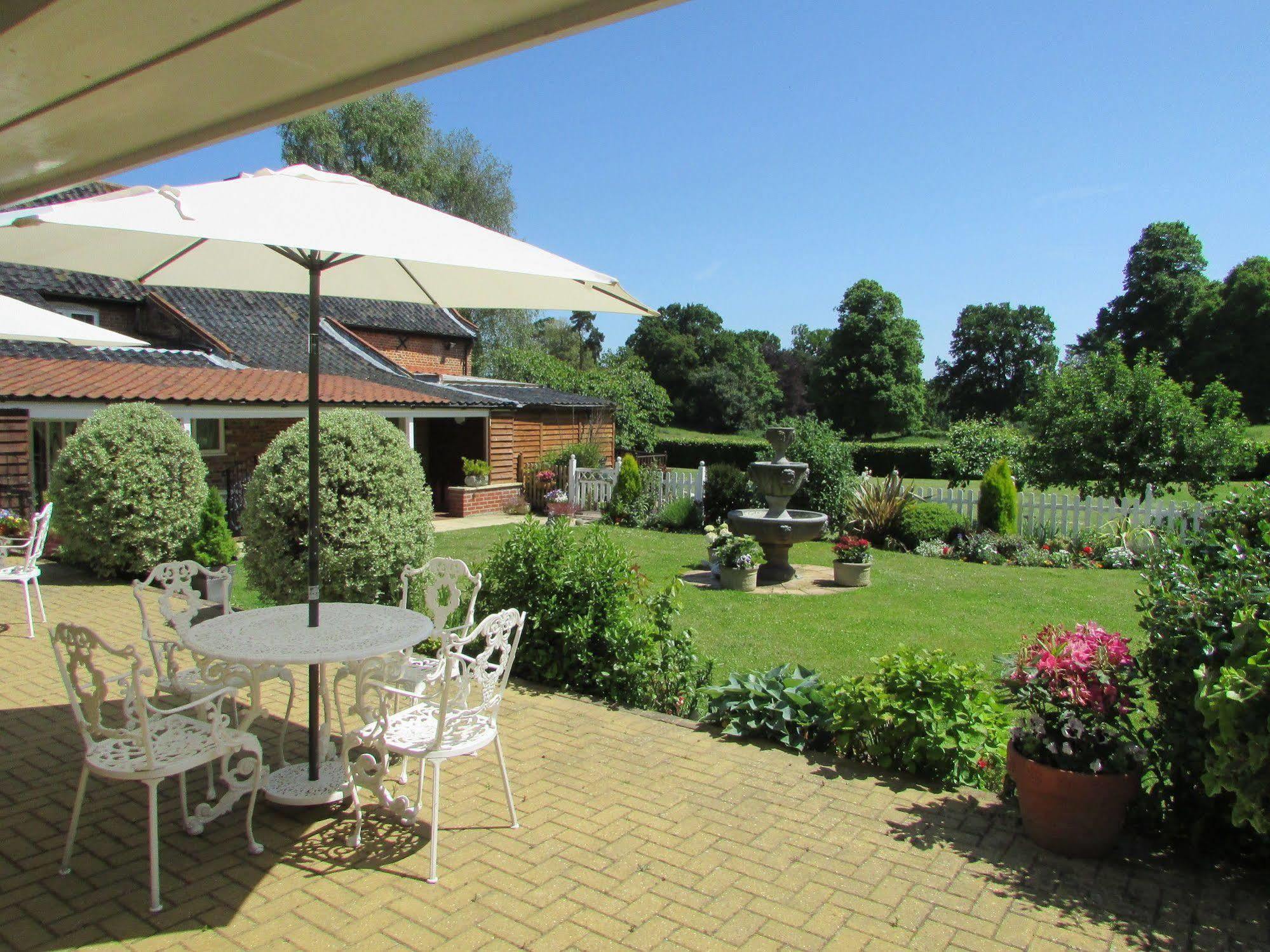 Decoy Barn Fritton Bed and Breakfast Eksteriør billede