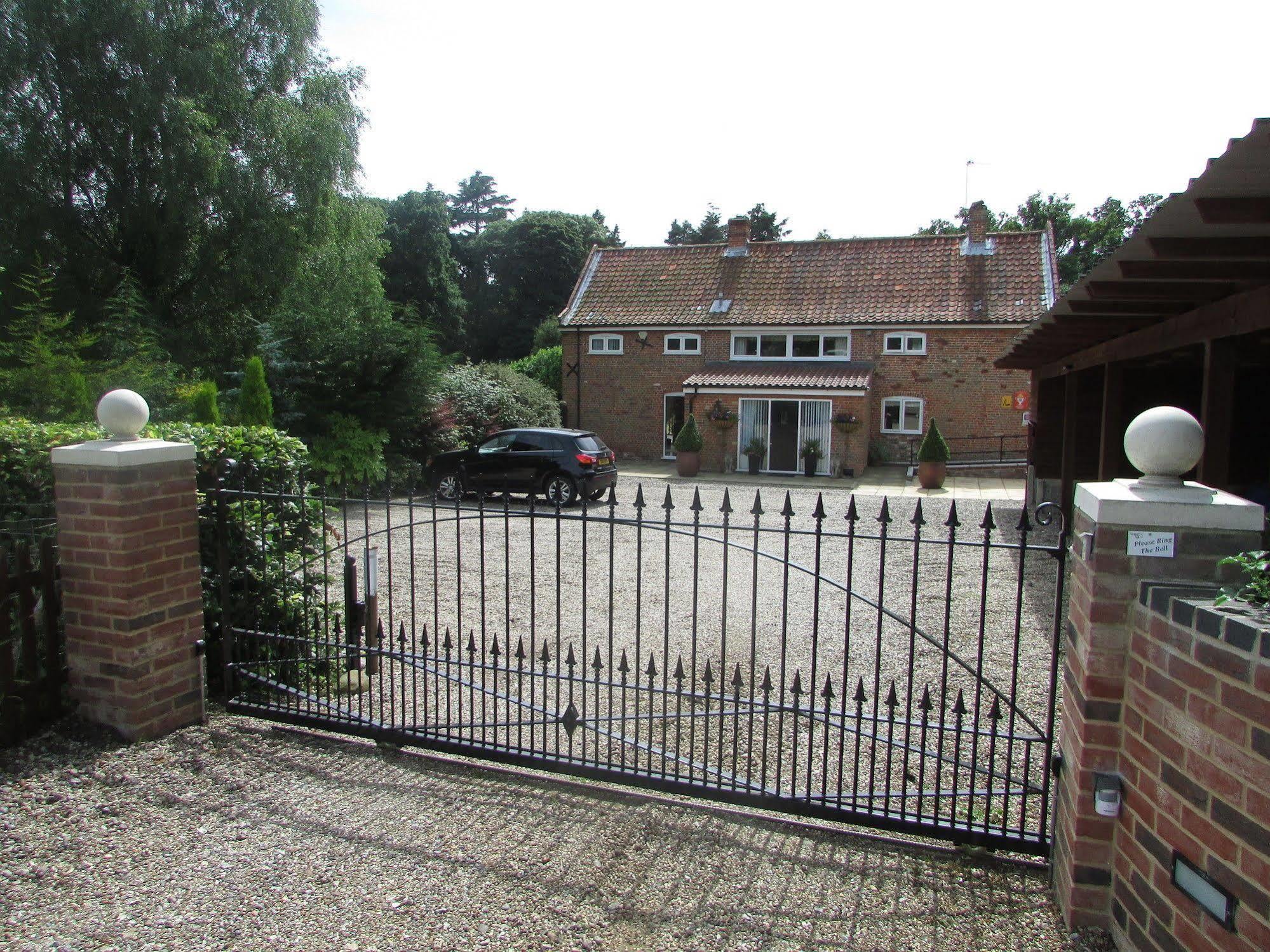 Decoy Barn Fritton Bed and Breakfast Eksteriør billede